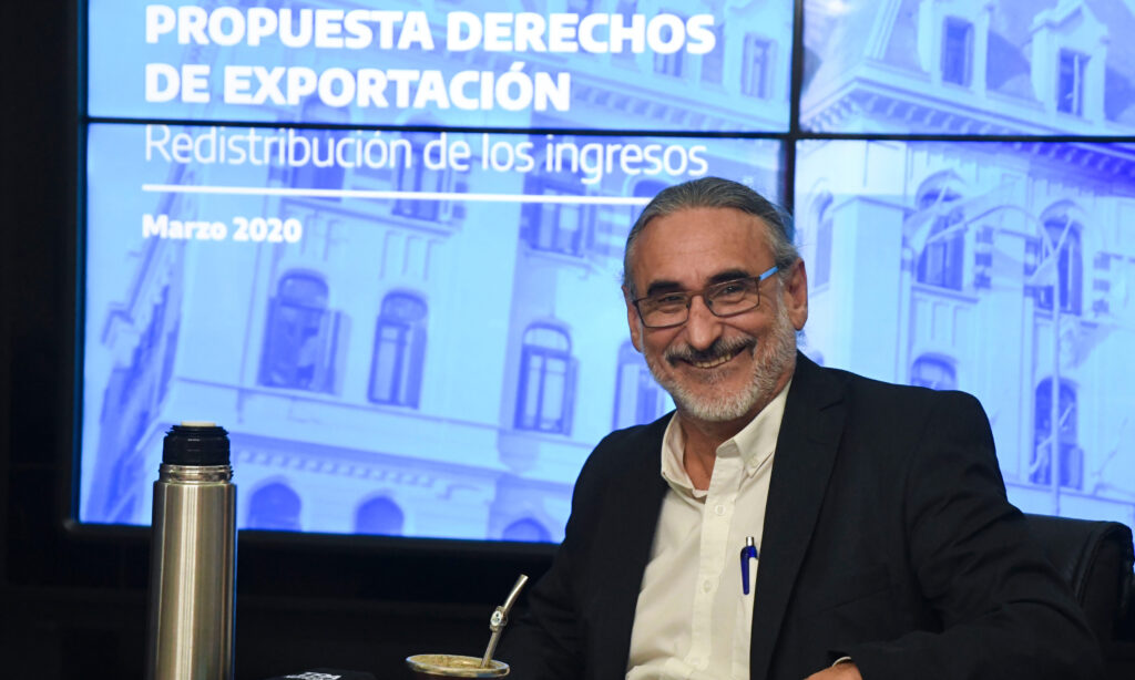 Endurecieron los controles a las exportaciones de carne, granos y lácteos