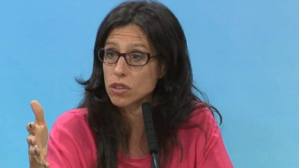 El Gobierno analiza subir retenciones al campo