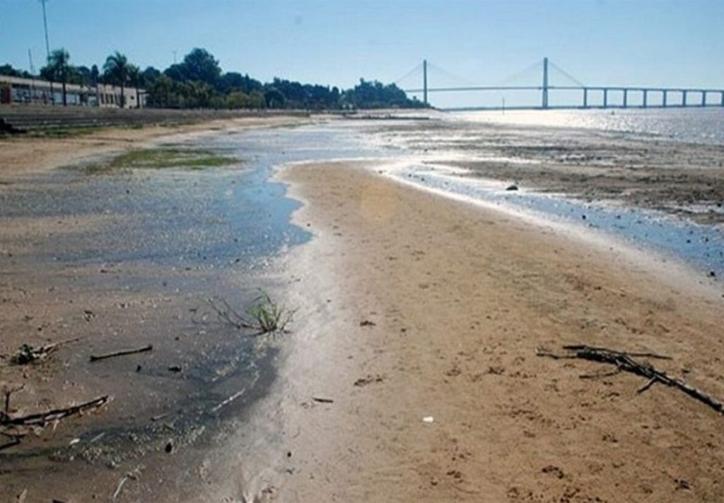 Río Paraná: Declaran emergencia hídrica por 6 meses